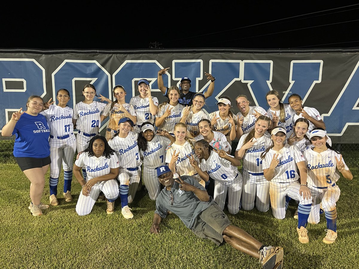 Thank you girls so much for all your hard work! #200 victories as a Head softball Coach!