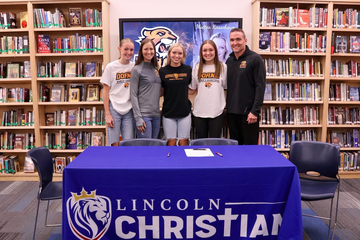 Signing Day 🏀✨
A big congrats to Mattea Kassebaum on officially signing with Doane University today! We are so excited to see how God works in and through you at the next level!  Keep seeking Him above all!  Colossians 3:1. 
Go Tigers