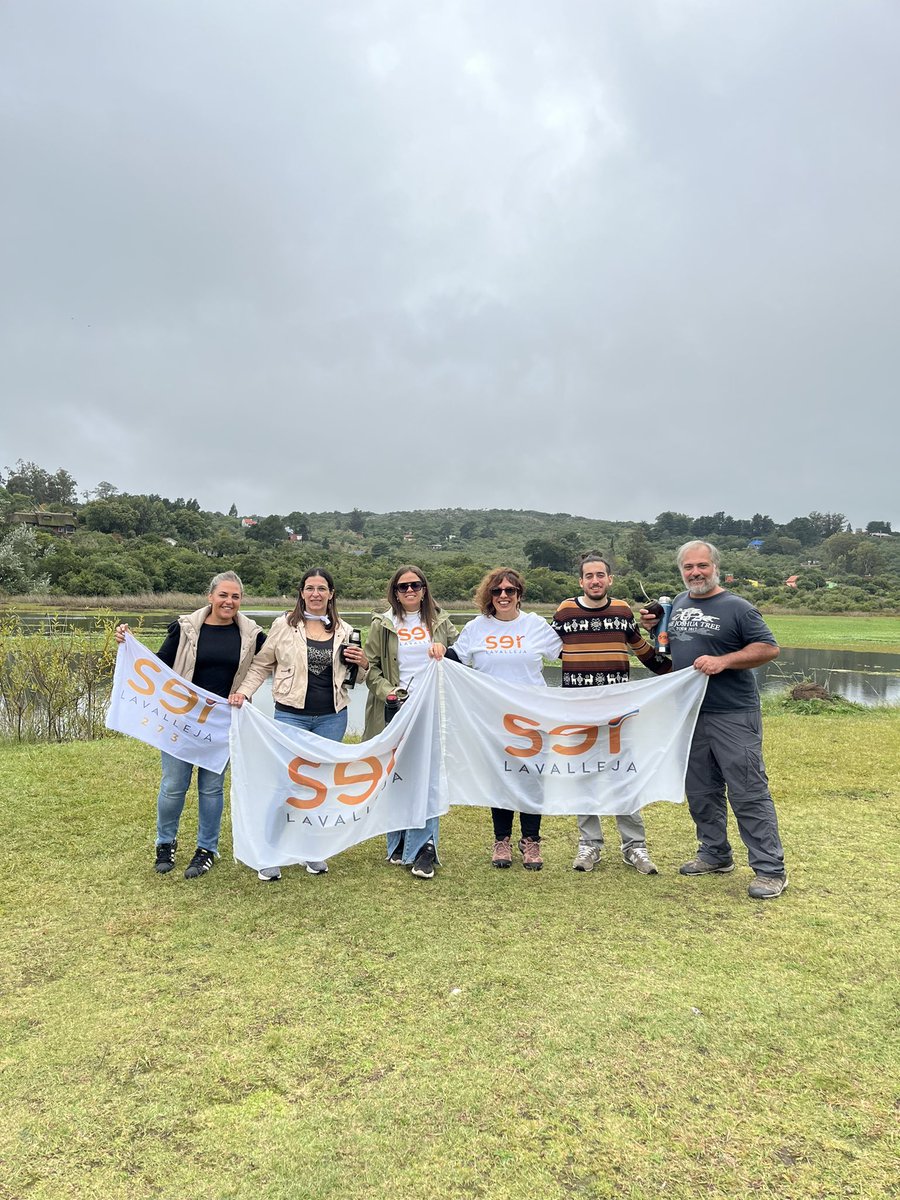 Entre los valles de los Arroyos Penitente y Marmarajá, la comunidad de Villa Serrana repite las inquietudes de otras zonas: el problema con la basura, la locomoción, la salud y la casi nula presencia del gobierno departamental. 

Cambiemos el departamento.
#DanielSí #Votá273