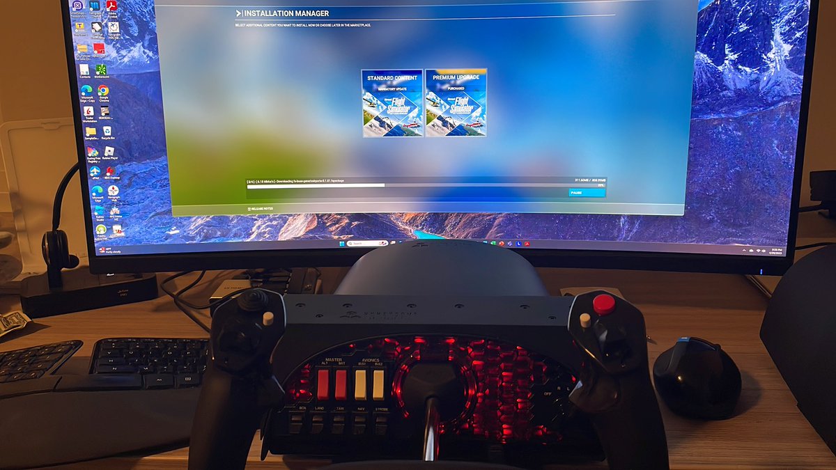 clement_dan's tweet photo. Finally have time to play #msfs2020 and get hit with 800MB update lol. https://t.co/3qK0Mrs24E