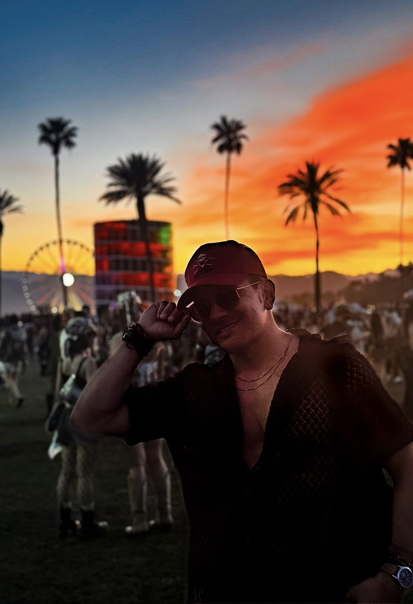 giorocksf's tweet photo. Coachella ‘25🎡 https://t.co/QYIcm4IZVH