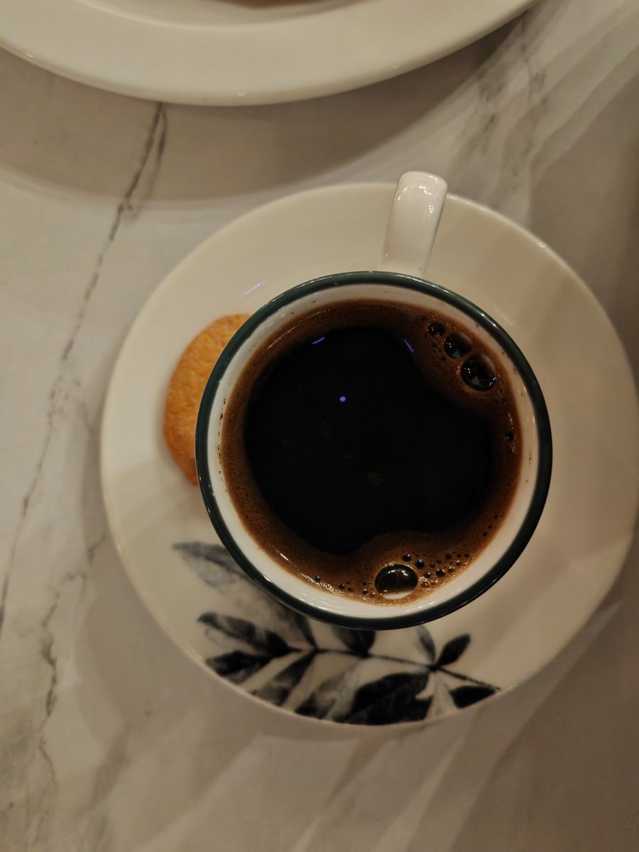 إِنَّ رَبَّكَ يَبْسُطُ الرِّزْقَ لِمَن يَشَاءُ وَيَقْدِرُ ۚ إِنَّهُ كَانَ بِعِبَادِهِ خَبِيرًا بَصِيرًا} [الإسراء : 30]