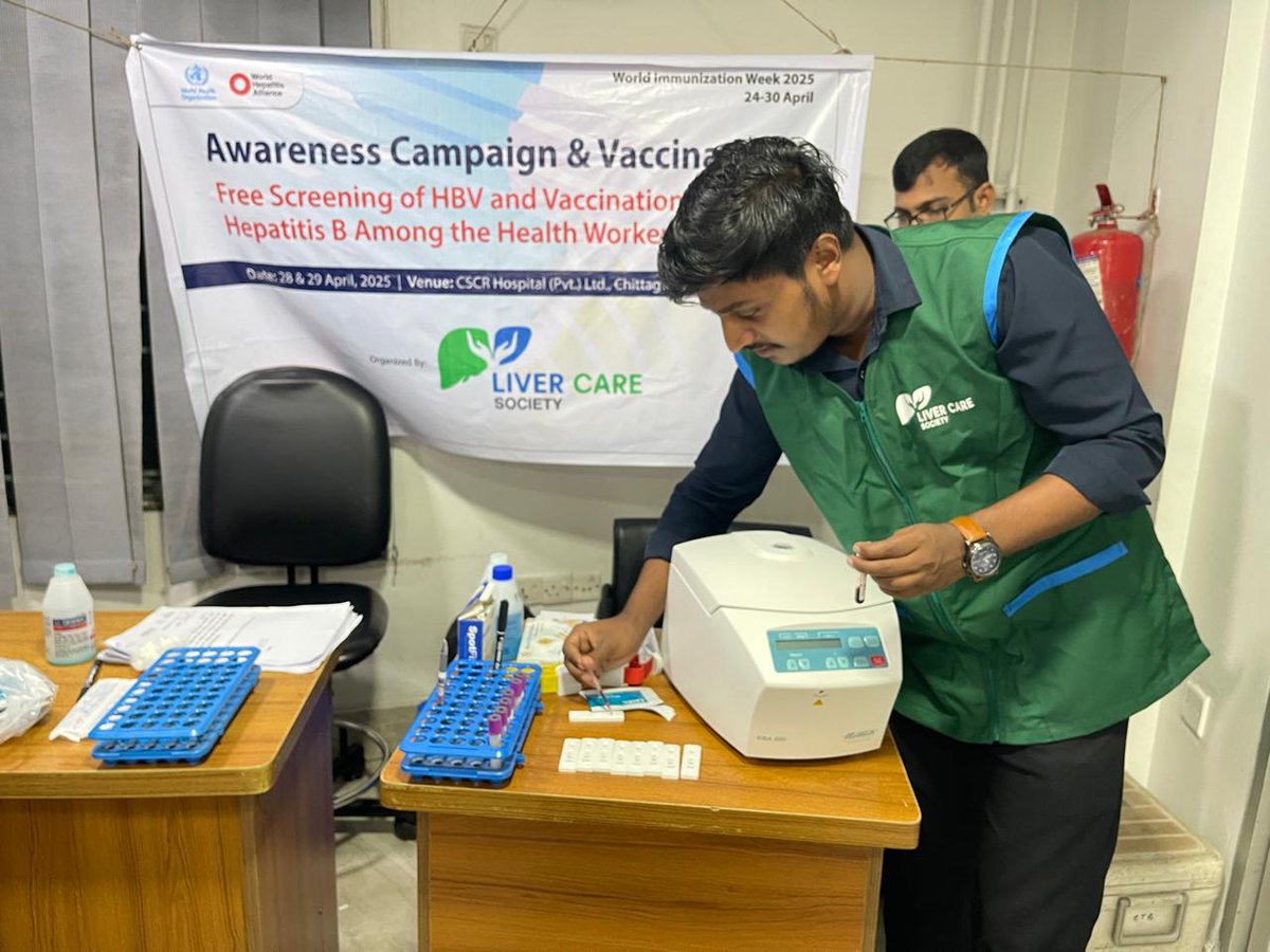 L_C_S_23's tweet photo. In observance of World Immunization Week 2025, Liver Care Society, successfully organized a two-day Hepatitis B Screening &amp; Vaccination Campaign among the healthcare Worker of CSCR (Pvt) Limited Hospital.
#WorldImmunizationWeek2025 #HepB #LiverCareSociety #VaccinesWork #SaaS https://t.co/Wuf41hyESR