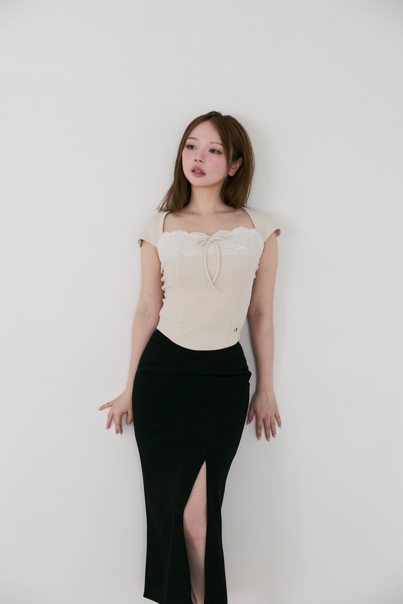 andmary Pamela set up beige 新品未使用 andmary Pamela set up beige