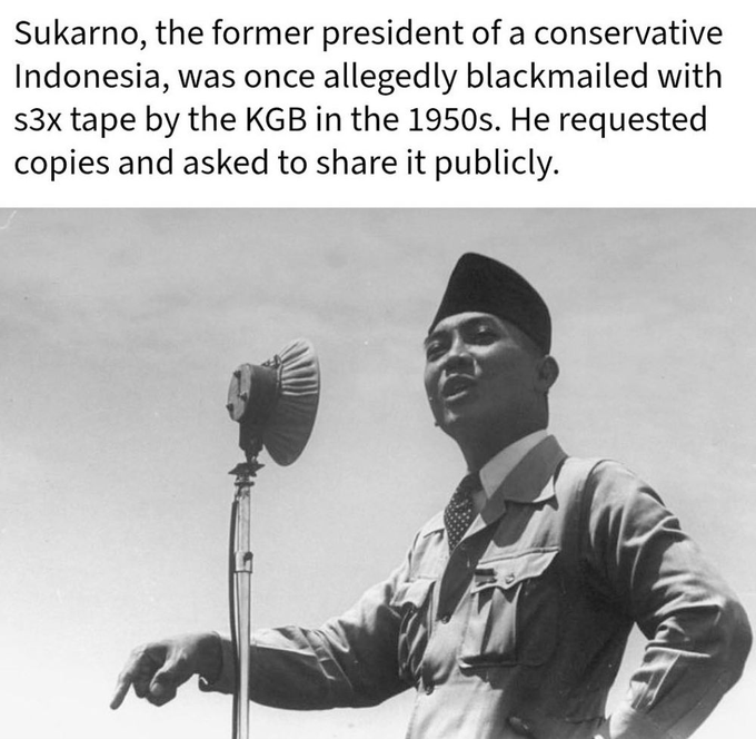GpwTKlUWsAAEBPf?format=png&name=small