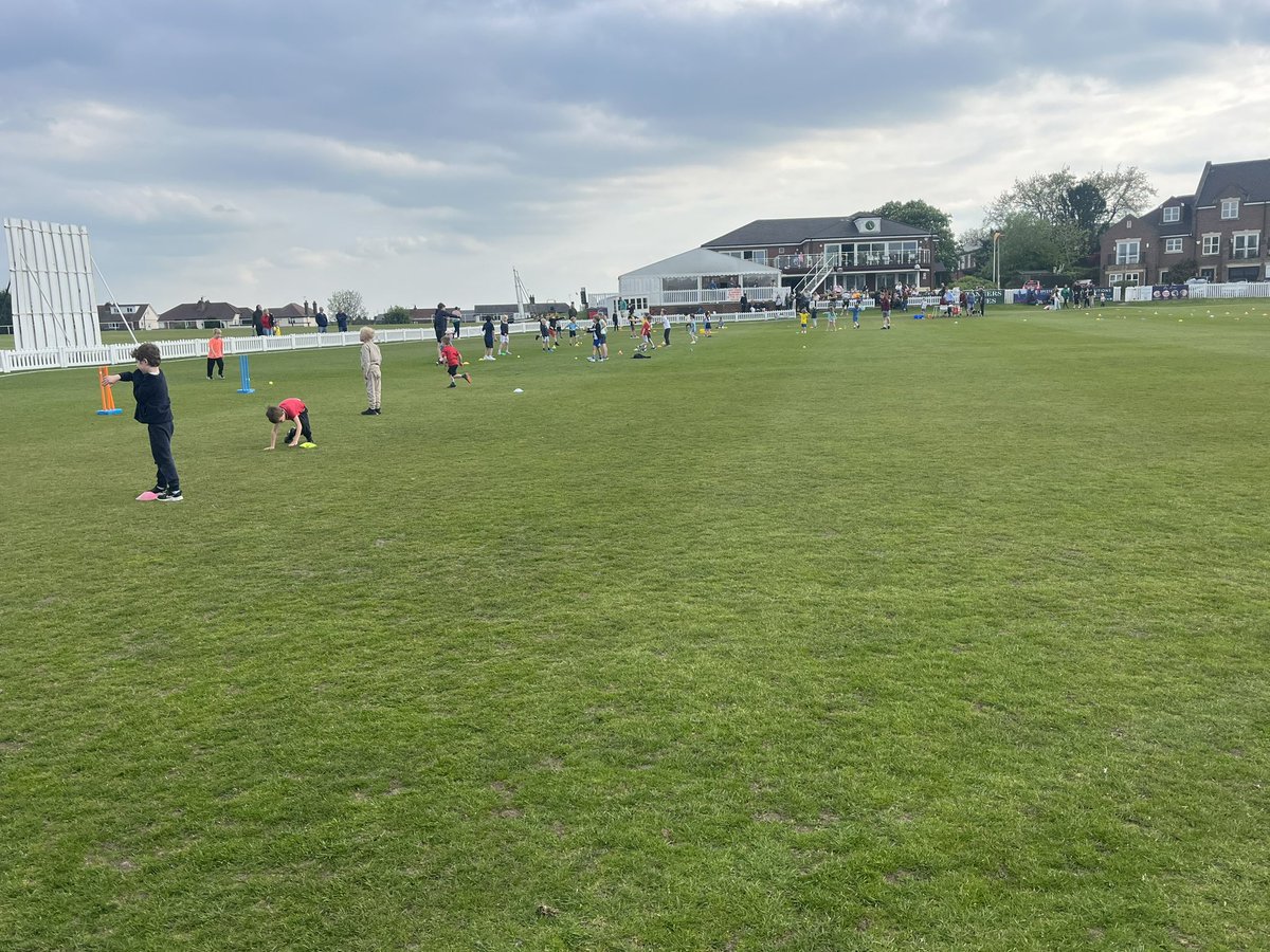 academy_jamie's tweet image. Friday was great to be back at Chester Boughton Hall with the juniors 🏏👍