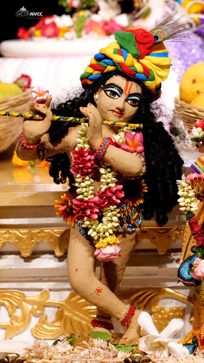 ISKCONPune's tweet photo. 🙏🏽Today's Chandan Yatra Special Darshan 📿
🗓30-04-2025🙏 🚩@ISKCONNVCCPune🚩
.
.
#akshyatrithya #akshayatritiya2025 #अक्षयत्रित्या #अक्षयतृतीया2025
#Chandanyatra #Chandanyatra2025 #चन्दनयात्रा #चन्दनयात्रा2025
#ISKCON #ISKCONNVCC #ISKCONNVCCPune #ISKCONPune
#30thapril https://t.co/bRd8xhpMFy