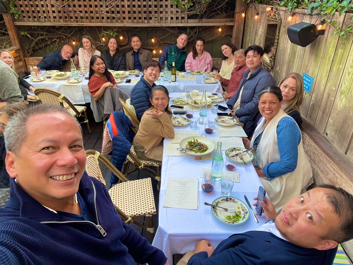 Ian S Soriano 🇵🇭 (@filipinosurgeon) on Twitter photo Great turnout for the <a href="/UCSFSurgery/">UCSF Surgery</a> Division of General Surgery and our extended <a href="/UCSFHospitals/">UCSF Health</a> family welcoming our students from Thailand and saying good bye to our surgeons from the <a href="/PhCollSurgeons/">PCS</a>. Great turnout for the <a href="/UCSFSurgery/">UCSF Surgery</a> Division of General Surgery and our extended <a href="/UCSFHospitals/">UCSF Health</a> family welcoming our students from Thailand and saying good bye to our surgeons from the <a href="/PhCollSurgeons/">PCS</a>.