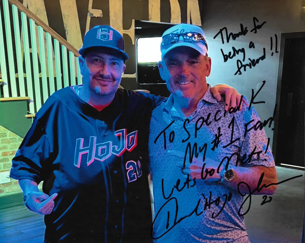 SpecialKLevy's tweet image. Another amazing event by
Coaches Collectibles. Doesn’t get much better than to watch the @Mets beat up on AZ with your favorite player, while talking ⚾️, private life and ✝️ with him. Great seeing you bro. I really should’ve raced you just cause 🤣🙏🏼