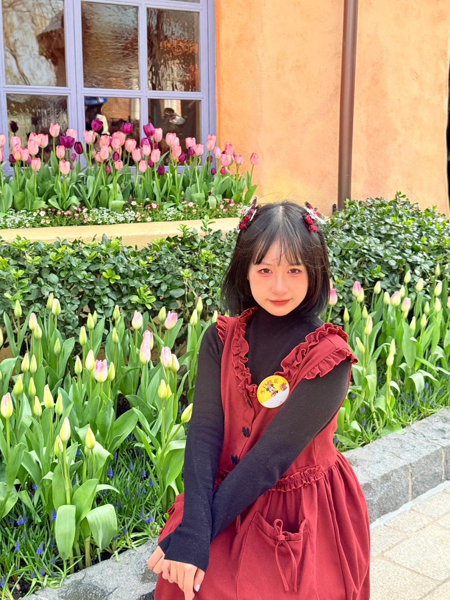 0219_miruru's tweet photo. 誕生日の時上海ディズニーに撮った写真🌷 https://t.co/9rCNMKwZvb