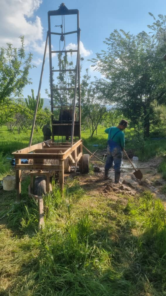 tajnature's tweet image. 🚨 Fayzobod: Illegal drilling &amp;amp; waste dumping uncovered!
Sectoral inspectors uncovered violations threatening water sources.
Wells drilled without permits &amp;amp; waste dumped in streams = legal action taken.
📢 Let’s protect our water &amp;amp; environment!
#Tajikistan #WaterProtection