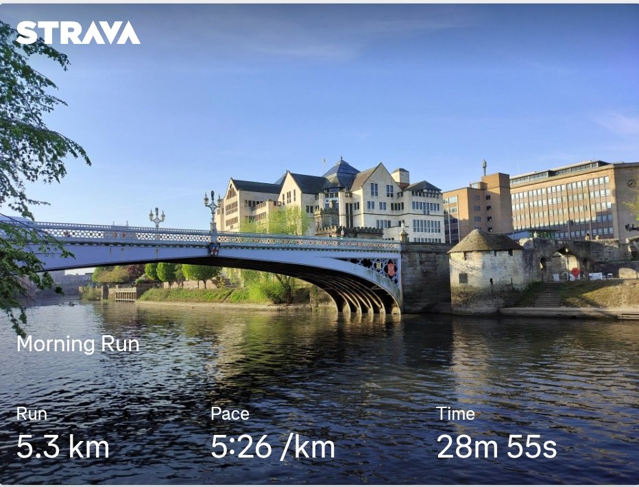 Morning 5km run 
Beautiful morning, already very warm, and a gorgeous start to the day. Into town, past The Minster, by St Peter's School and along the river. 
Happy Wednesday! 😃🏃‍♀️
#York #Running