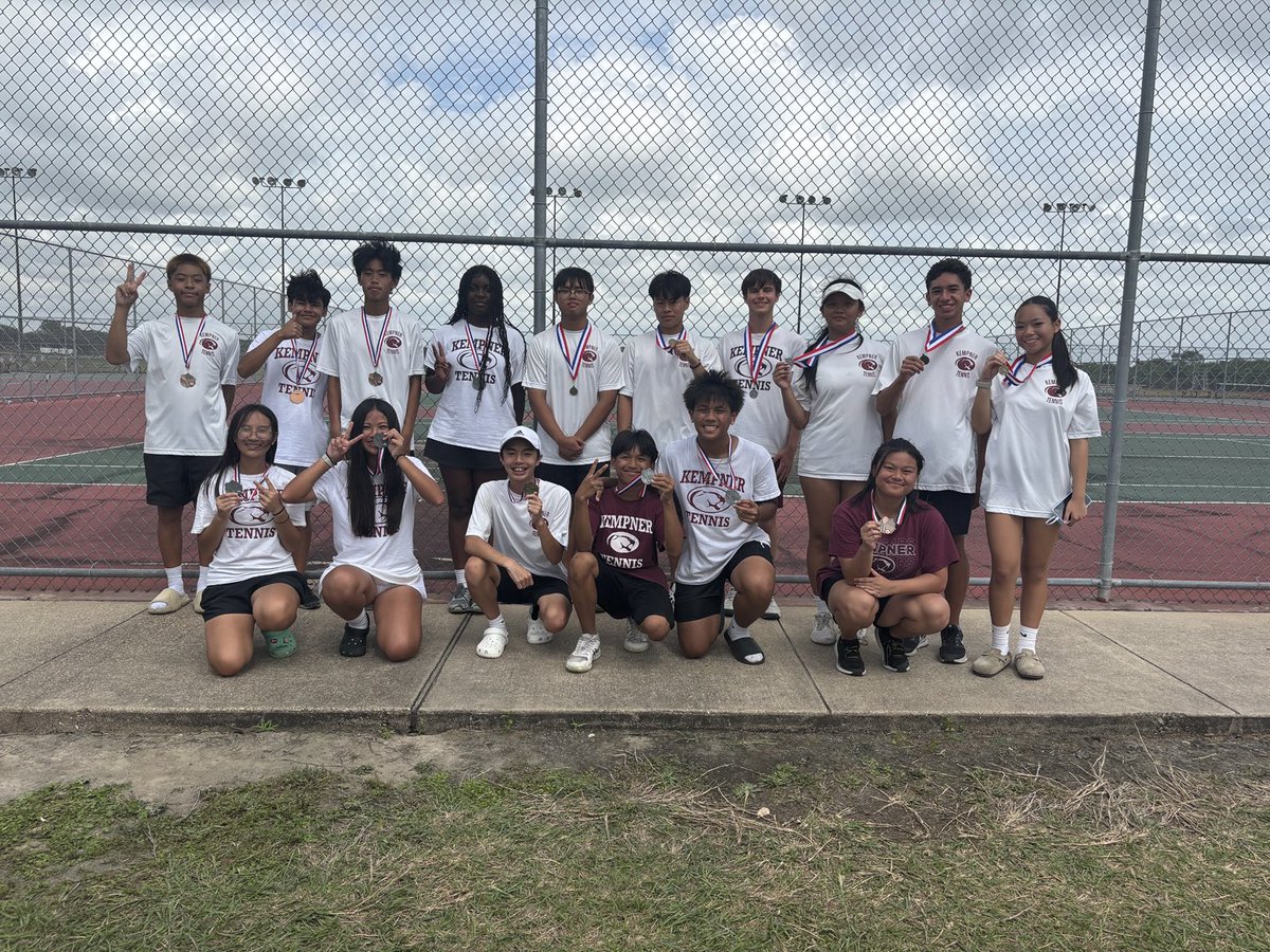 Today’s JV/Freshmen District Tourney Medalists! Freshmen Team -1st Place overall and JV - 3rd place overall. Great Day!