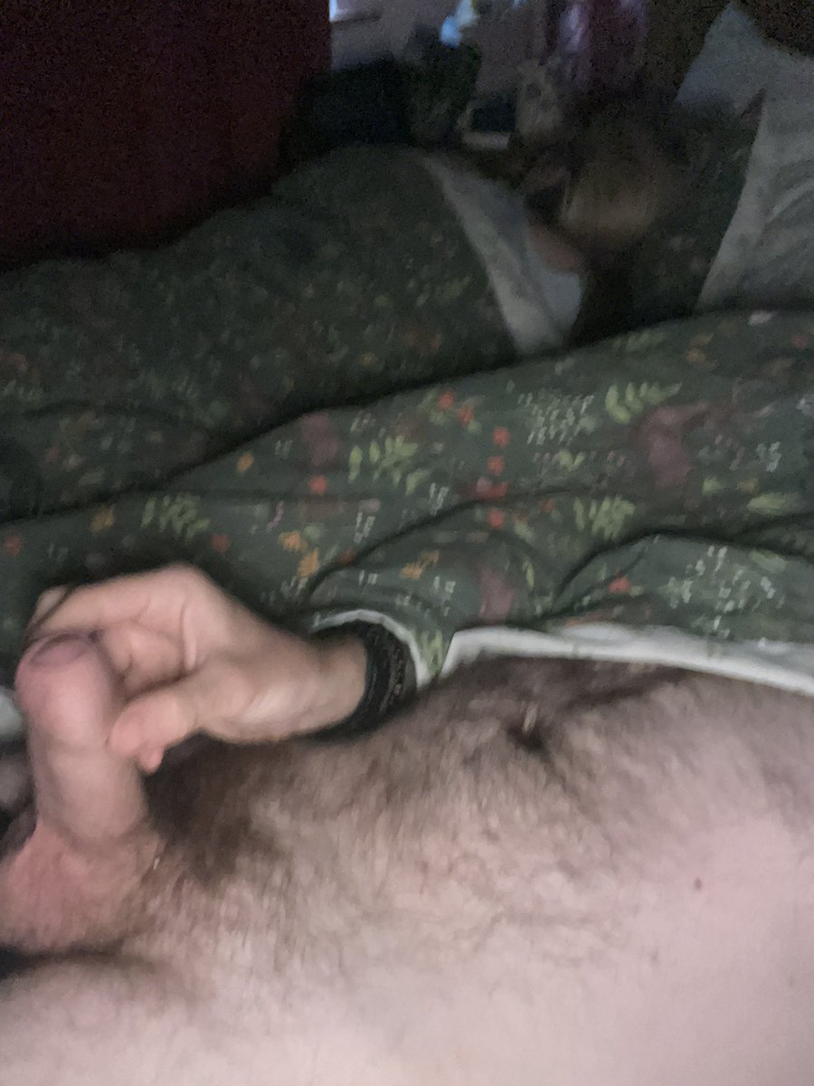 dave70470's tweet photo. #wanking while #wife sleeps https://t.co/a396IeHXqQ