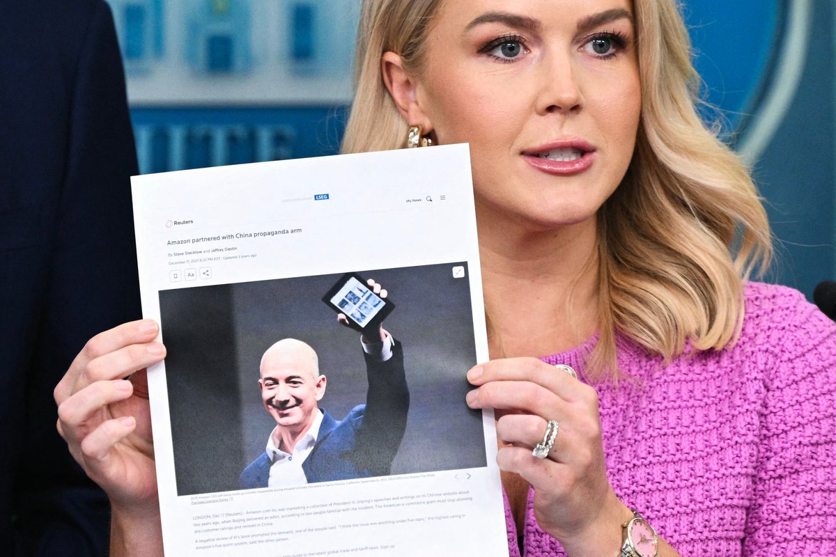 TiffanyLac8064's tweet photo. Amazon says it won’t display tariff costs after Trump called Bezos over ‘hostile and political’ move 
more Details :https://t.co/hb83PplnZu #amazontariffs #USA #PahalgamTerroristAttack https://t.co/FS4HR5VYD5