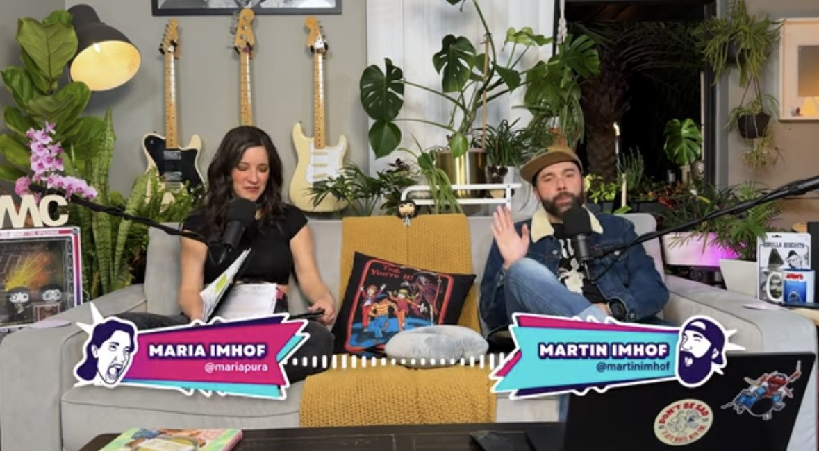 ¿Les dan miedo los aviones?
Pasen por acá que <a href="/imhofmartin/">Martin Imhof</a> y yo les tenemos cuentos: 
m.youtube.com/watch?v=OM6Pl9… <a href="/saldemicuarto/">Sal De Mi Cuarto</a>