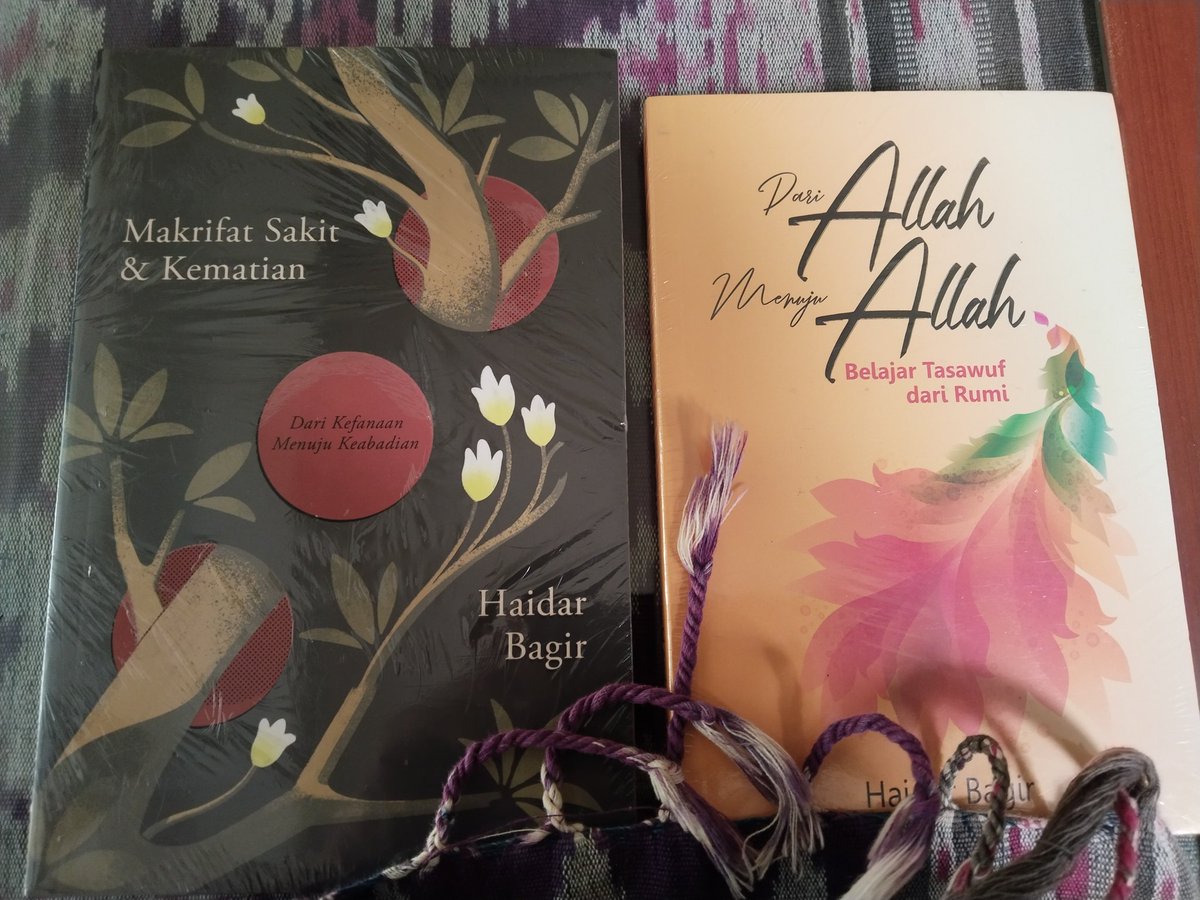 Terima kasih banyak untuk perjumpaan yang hangat, Mas <a href="/Haidar_Bagir/">Sosmed Cinta😊</a> dan Mas Goen <a href="/gm_gm/">goenawan mohamad</a>