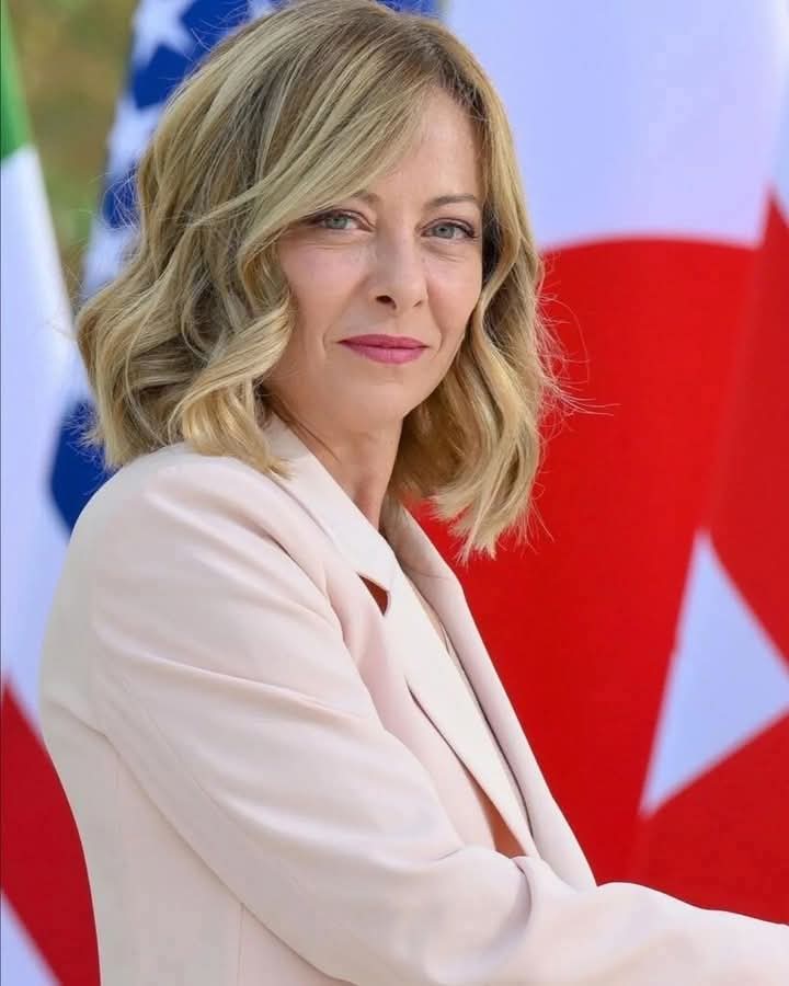 İtalya Başbakanı Meloni, Filistin'e uyguladığı soykırımı durdurana kadar İsrail'in tüm dernek, vakıf ve kuruluşlarını ülkesinde kapattı.

Meloni'nin dik duruşu yıllar boyu saygıyla hatırlanacak.