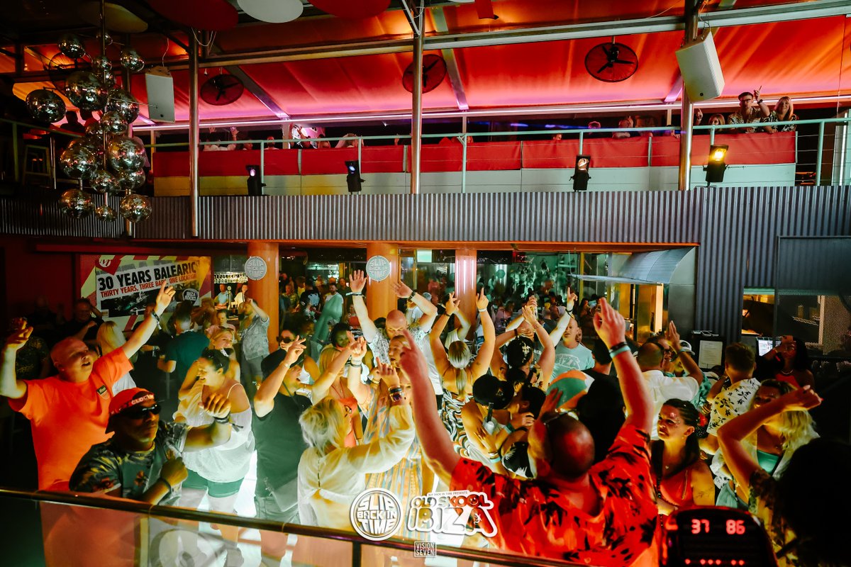 SlipBackInTime's tweet photo. Have a great day folks! 😎

#sbit #slipbackintime #oldskoolibiza #ibiza #sbit25 #sbit2025 #ibiza25 https://t.co/wX12XajvT7