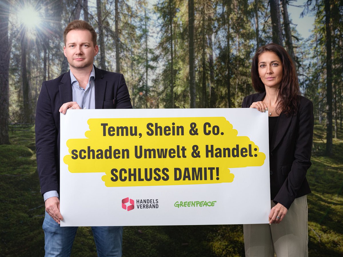 Rainer Will (@will_rainer) on Twitter photo Greenpeace & Handelsverband: Temu, Shein und AliExpress gefährden Gesundheit, Umwelt und fairen Wettbewerb. Chinesische Onlineplattformen bedrohen Österreichs Handel mit Steuertricks und fluten uns mit giftigen Chemikalien – 4-Punkte-Plan! handelsverband.at/presse/pressea… <a href="/GreenpeaceAT/">Greenpeace Österreich</a> Greenpeace & Handelsverband: Temu, Shein und AliExpress gefährden Gesundheit, Umwelt und fairen Wettbewerb. Chinesische Onlineplattformen bedrohen Österreichs Handel mit Steuertricks und fluten uns mit giftigen Chemikalien – 4-Punkte-Plan! handelsverband.at/presse/pressea… <a href="/GreenpeaceAT/">Greenpeace Österreich</a>