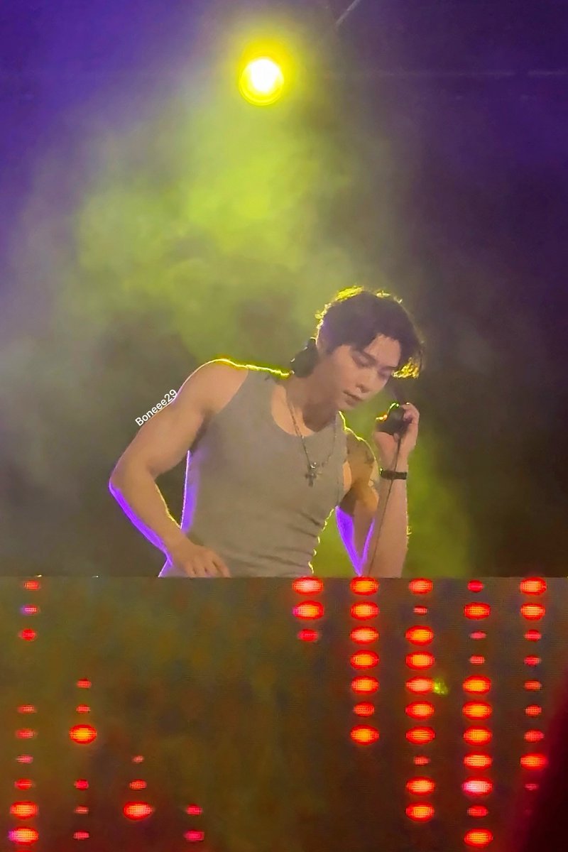 Boneee29's tweet image. 250412

I need JOHNNYBE once a month🫠

#쟈니 
#JOHNNY 
#쟈니비 
#JOHNNYBE 
#JOHNNYBEinCHIANGMAI 
#2025WILDWOODSPARTY