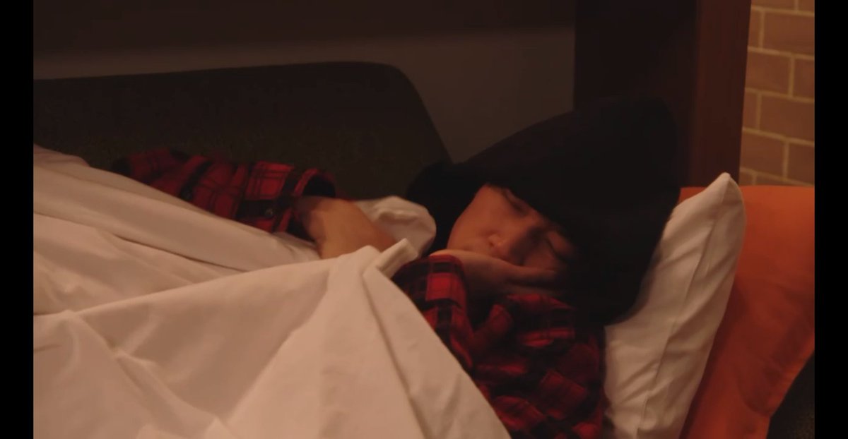 날개곰 tweet media