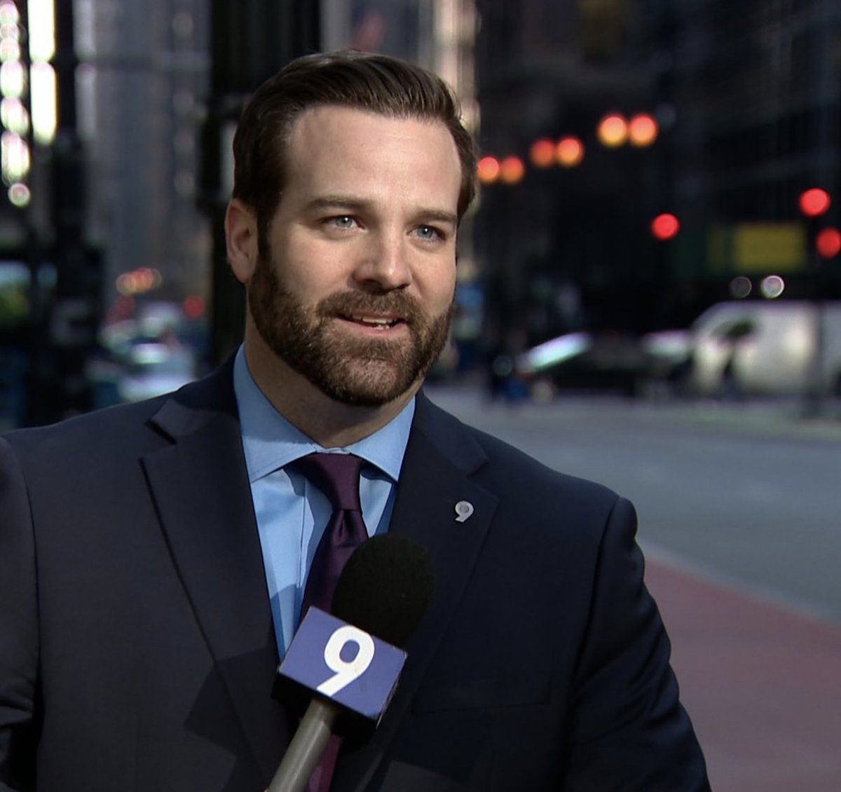 Last fall, we named <a href="/WGNTV/">WGNTV</a>'s <a href="/MikeLoweReports/">Mike Lowe</a> as Journalist of the Year for inspiring others with his colon cancer journey.

We’re happy to share that his cancer is no longer detectable. Learn about his story from fellow CJA award winner, <a href="/lschencker/">Lisa Schencker</a>.

chicagotribune.com/2025/04/28/wgn…