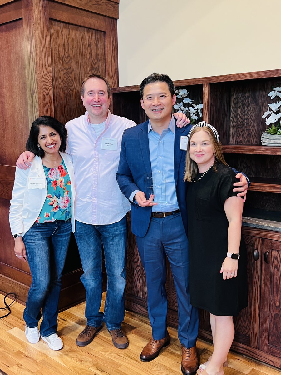 RichardMaMD's tweet photo. Had a great weekend back in Cville. The growth @MedicineUVA was incredible to see including the UVA Orthopaedic Center. Thank you @UVAMedAlum for the award and distinction, hospitality, and the opportunity to connect with colleagues and friends! https://t.co/bkmysCy7j1. https://t.co/5BBTfiydGV