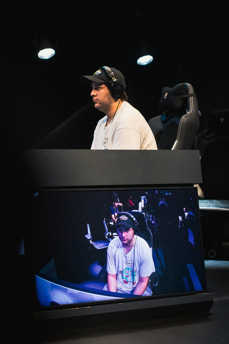 GreepGaming's tweet image. Floating Point photos:
jasonmustapic.myportfolio.com/day-1