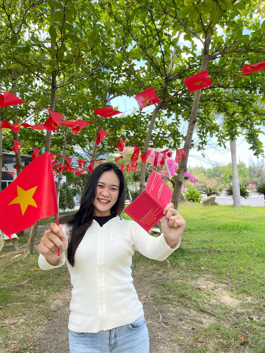 msTuyenPCM's tweet image. ✨Ngày đặc biệt, làm điều đặc biệt. 
Chúc Dượng @Tony_Buoi_Sang và mọi người một kỳ nghỉ lễ trọn vẹn và đầy ý nghĩa. 
Hãy cùng chia sẻ yêu thương và hiến tặng những giọt máu quý giá! 

#HiếnMáu #NgàyĐặcBiệt