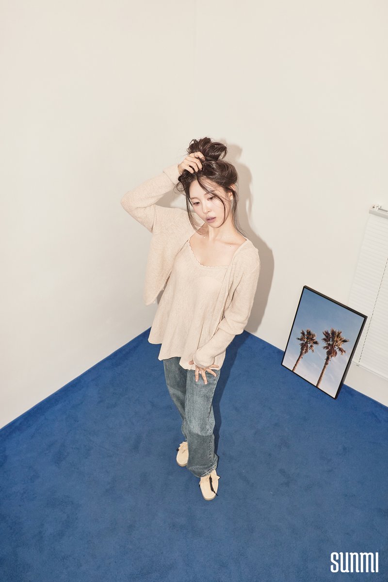 💜🎂

2025 HAPPY SUNMI DAY 📸

“미야네는 뭐 좋아할까?” 🧐
미야는 생일에도 미야네 생각💭

특별한 날 특별한 미야 모음!
미야네는 선미라면 뭐든 좋아..🫶

더 많은 사진은 위버스에서 확인해 주시기 바랍니다💜
🔗weverse.io/sunmi/media/2-…

#선미 #SUNMI
#HAPPYSUNMIDAY