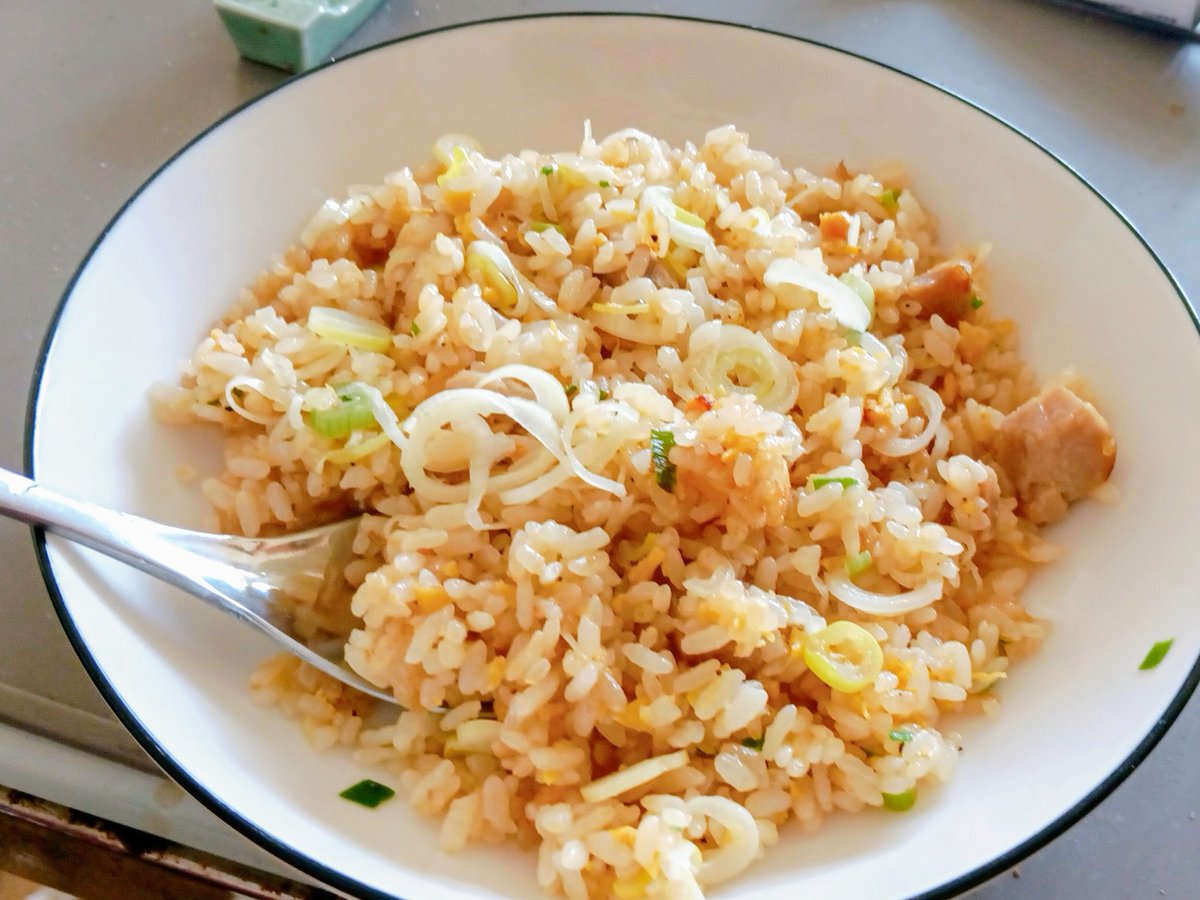 お昼🍴
#葱増し冷凍炒飯