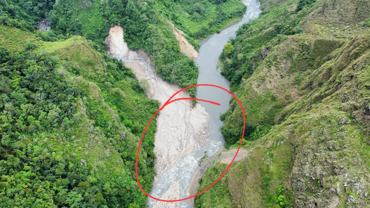 Autoridades descartan riesgo de avalancha en río Pauto tras deslizamiento en Támara. casanareonline.co/autoridades-de… #CasanareOnline #GestiónDelRiesgo #Támara #Prevención <a href="/CdgrdCasanare/">GestiónDelRiesgoCasanare</a> <a href="/GobCasanare/">Gobernación de Casanare</a>