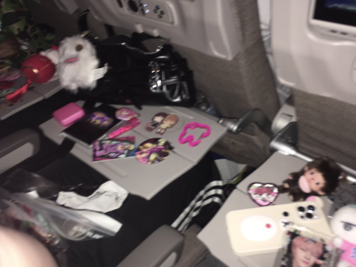 @ (@zizizlp) on Twitter photo 