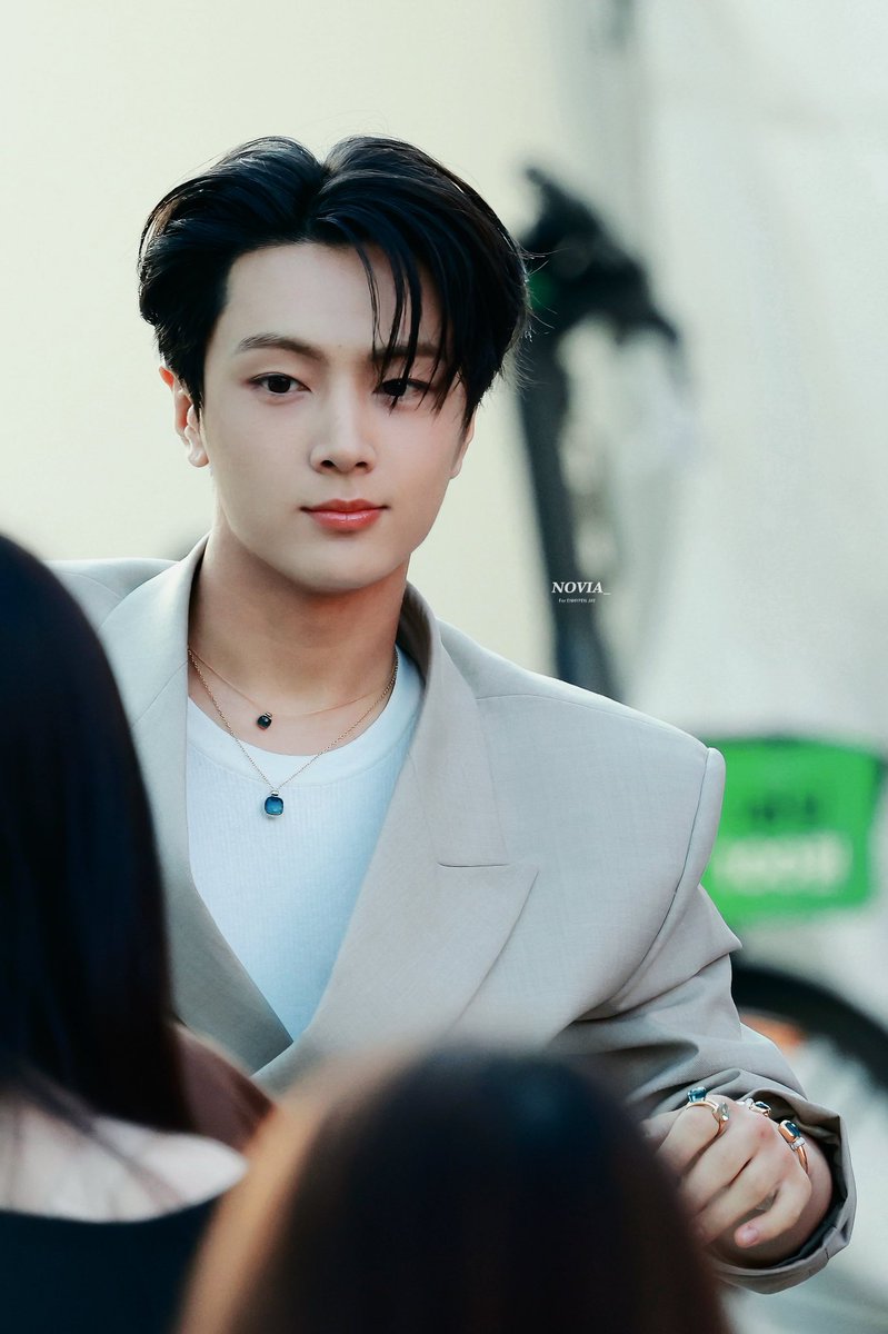 𝑁𝑂𝑉𝐼𝐴_ tweet media