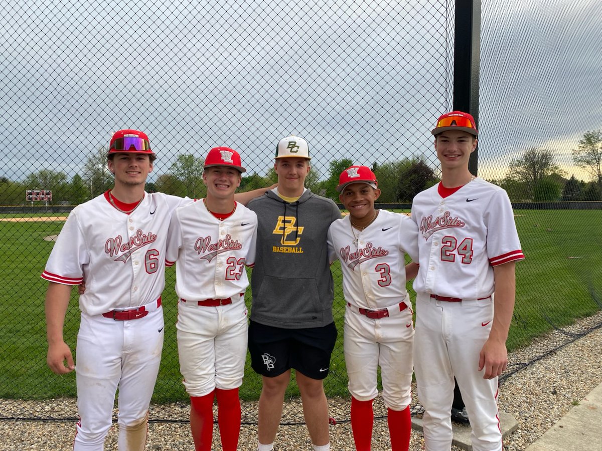 Coach Keen (@coach_keen13) on Twitter photo Love seeing my guys compete against each other, with each other, and for each other.
Above all, #BeAGreatTeammate
<a href="/BG_Tomahawks15u/">Battle Ground Tomahawks 15u</a> Love seeing my guys compete against each other, with each other, and for each other.
Above all, #BeAGreatTeammate
<a href="/BG_Tomahawks15u/">Battle Ground Tomahawks 15u</a>