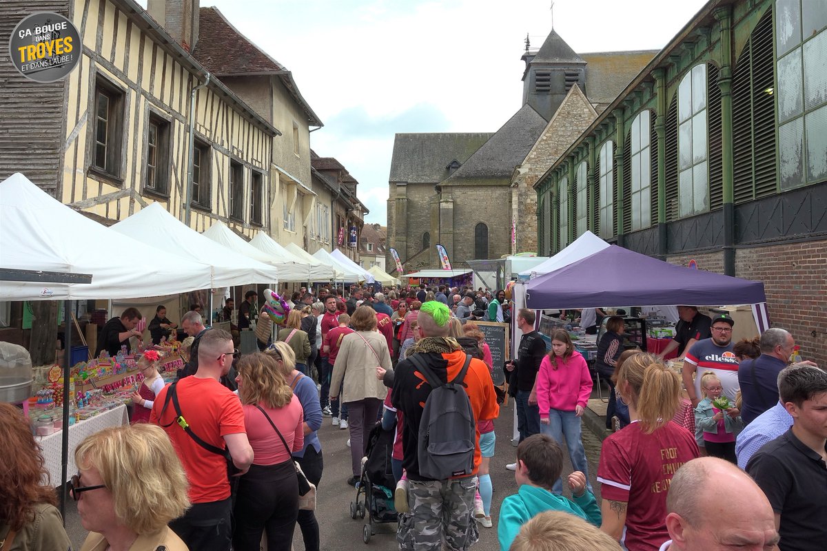 Chaource 💙🤍❤️ tweet media