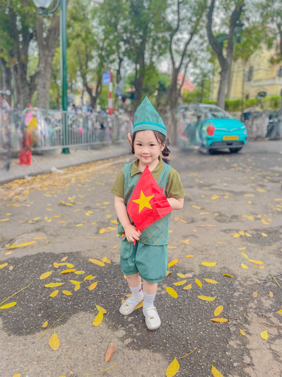 BeBong1992's tweet photo. Yêu nước không phải trend
Yêu nước nằm ở trong gen chúng mình.
#Chaomungngay30.4
#Vhaomungngaygiaiphongmiennam
#VietNamtrongtoi🇻🇳❤️ https://t.co/AB3FQ4Hvc5