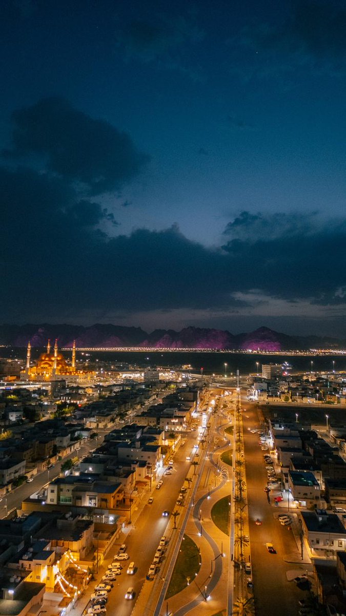 Amanat_Hail's tweet photo. 🏞️ |  أنسنة وحياة

حدائقنا المجهزة لاستقبالكم 🌿
المكان الأول لرفاهيتك 👌🏻🤩

📸 | ⁧#حائل_الأجمل⁩ 
⁧#أمانة_منطقة_حائل https://t.co/9QDf1eJYhJ