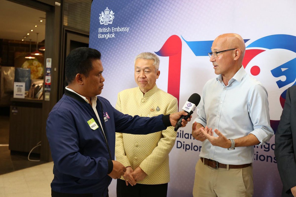 markgooding's tweet photo. Concluding our 170 Southern Roadshow with a fantastic “British Fair” in Surat Thani. Great fun!    

It has been three wonderful days exploring and meeting the people of Southern Thailand as we've focussed on our “Shared World" during our yearlong #UKThailand170 roadshow. https://t.co/tRgyVTz6kE