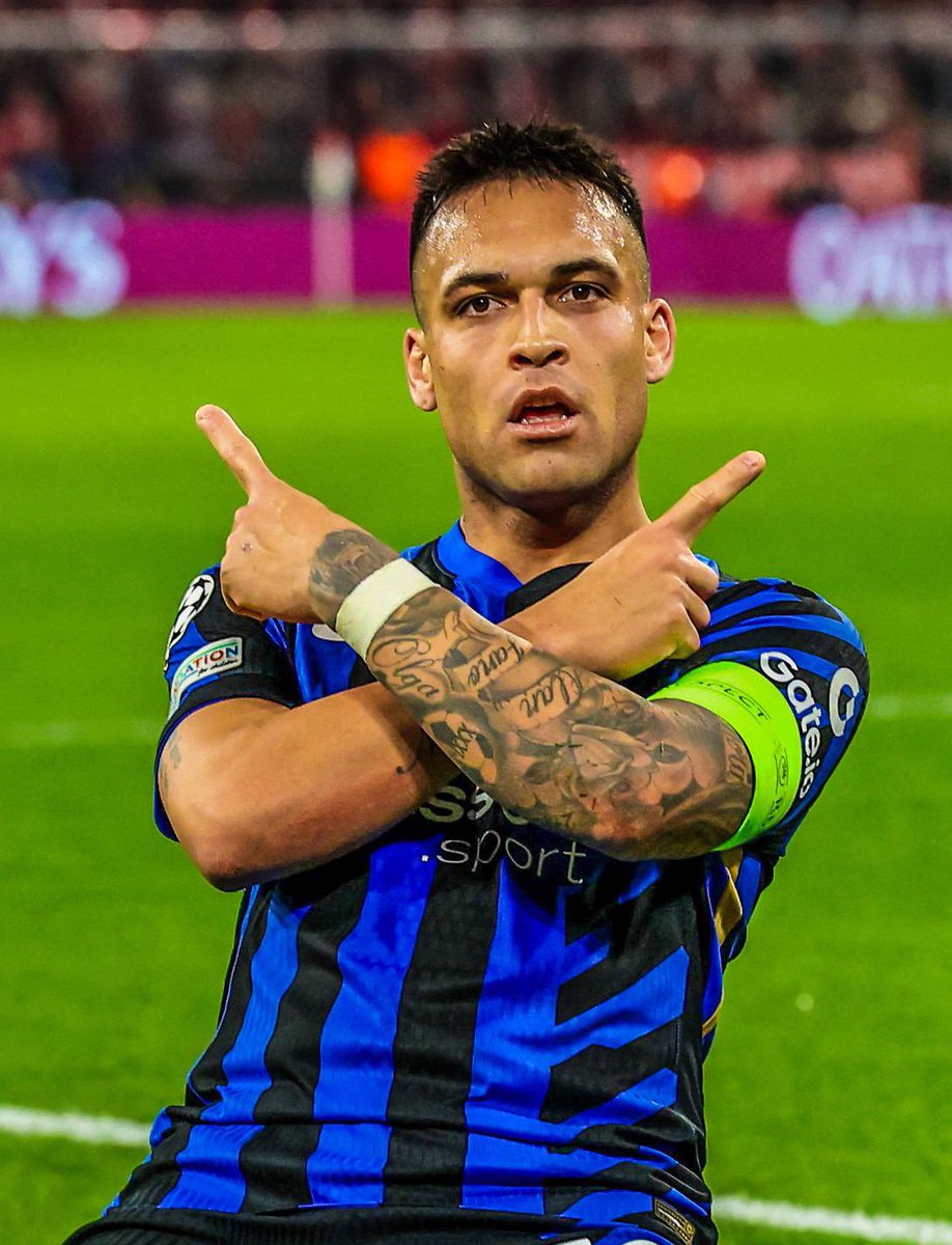 HopeSportFR's tweet photo. Vous êtes plus team Barça ou team Inter ?
#Barça #Inter #Football #TeamBarça #TeamInter #UCL https://t.co/La4igidWWz