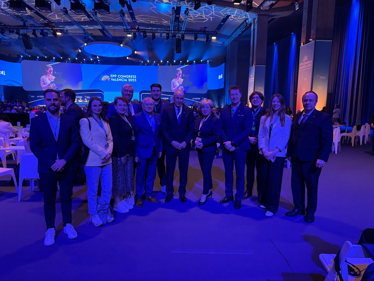 Drugi dan na kongresu EPP Valencia 2025, delegacija SDS