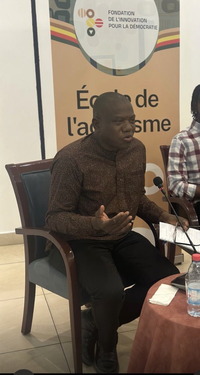 Mobilisons-nous pour la libération de Miphal Ousmane Lankoandé !

Miphal Ousmane Lankoandé, militant du mouvement Balai Citoyen, a été enlevé à son domicile à Ouagadougou le 30 mars 2025, au lendemain de son retour du Bénin, où il avait pris part aux assises de l’École de