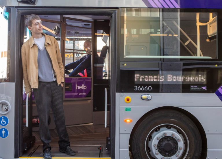 bus_coachbuyer's tweet photo. First kicks off 30th anniversary celebrations with trainspotting influencer
https://t.co/YnxBPC4gcx https://t.co/ab2kfBXgZ1