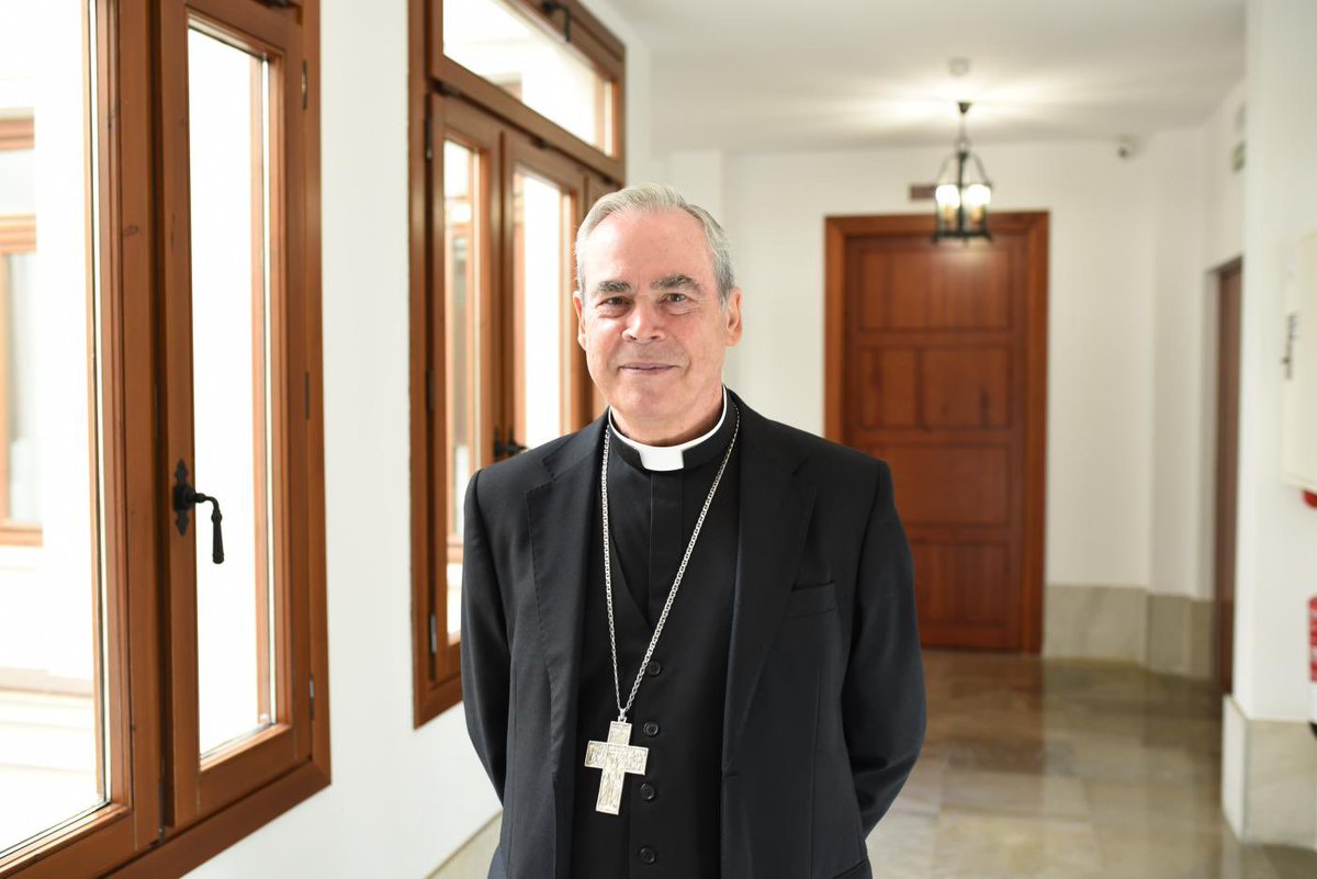 Desde estas líneas, nuestra Hermandad ruega una oración por una pronta recuperación de nuestro Obispo de Málaga, D. Jesús Catalá Ibáñez.