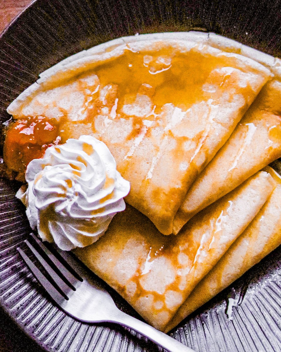 cookpad_news's tweet image. 格別においしいクレープのレシピがこちらです。

900人以上が絶賛した本場フランスのレシピ😋パリパリ&amp;amp;もちもち食感に仕上がります！