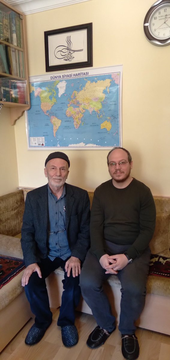famercenter's tweet photo. شرفنا بزيارة المركز عناية الدكتور ياسين آب آيدين
@yasin_apaydn
Doç. Dr. Yasin APAYDIN
#İlahiyat Fakültesi, #Felsefe ve Din Bilimleri Bölümü #Ístanbul üniversitesi 
أستاذ #الفلسفة في كلية #الالهيات بـ #جامعة_اسطنبول . وكان من ثمرات الزيارة هديته الميمونة هذا #الكتاب  القيم https://t.co/WmDpGlPYpF
