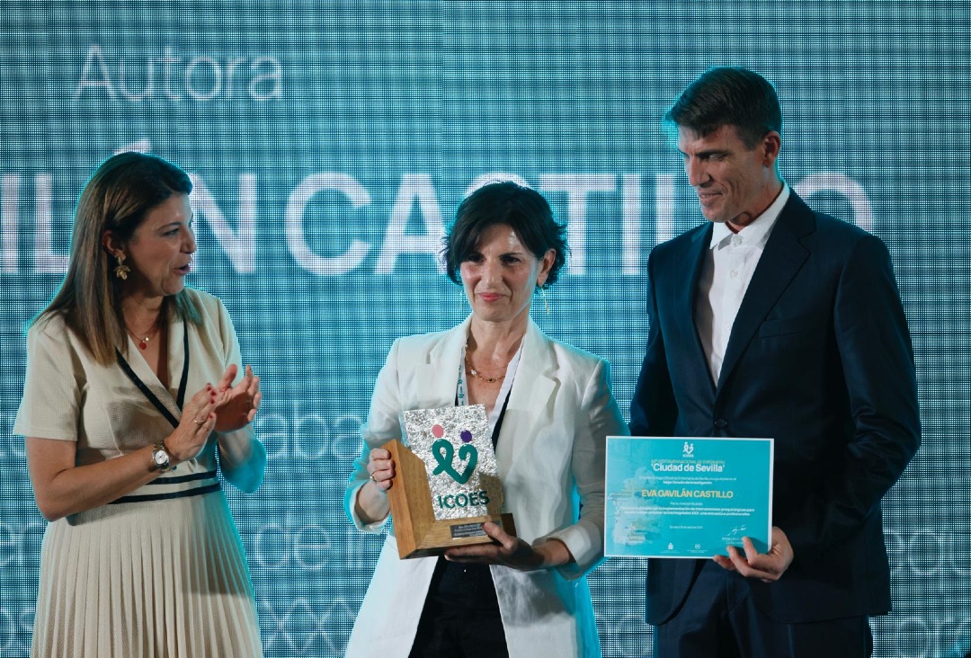 Col·legi d'Infermeres i Infermers de BCN (COIB) (@coibarcelona) on Twitter photo 🎉 Enhorabona a la col·legiada Eva Gavilán, premiada pel millor estudi d’investigació al XL Certamen Nacional d’Infermeria ‘Ciudad de Sevilla’ de l'<a href="/ICOESevilla/">Colegio de Enfermería de Sevilla</a>!
El seu treball se centra en intervencions per deixar de fumar abans d’una cirurgia.
Llegeix la notícia 🎉 Enhorabona a la col·legiada Eva Gavilán, premiada pel millor estudi d’investigació al XL Certamen Nacional d’Infermeria ‘Ciudad de Sevilla’ de l'<a href="/ICOESevilla/">Colegio de Enfermería de Sevilla</a>!
El seu treball se centra en intervencions per deixar de fumar abans d’una cirurgia.
Llegeix la notícia