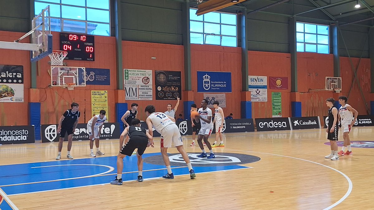 OBRADOIRO CAB (@obradoirocab) on Twitter photo Tras vencer onte a <a href="/bilbaobasket/">Surne Bilbao Basket 😎</a> 81 - 64, o noso Obradoiro Peleteiro xogará esta tarde os oitavos de final ás 19.00 ante o <a href="/RMBaloncesto/">Real Madrid Basket</a> 🤩
Moita sorte rapaces! 💪 Tras vencer onte a <a href="/bilbaobasket/">Surne Bilbao Basket 😎</a> 81 - 64, o noso Obradoiro Peleteiro xogará esta tarde os oitavos de final ás 19.00 ante o <a href="/RMBaloncesto/">Real Madrid Basket</a> 🤩
Moita sorte rapaces! 💪