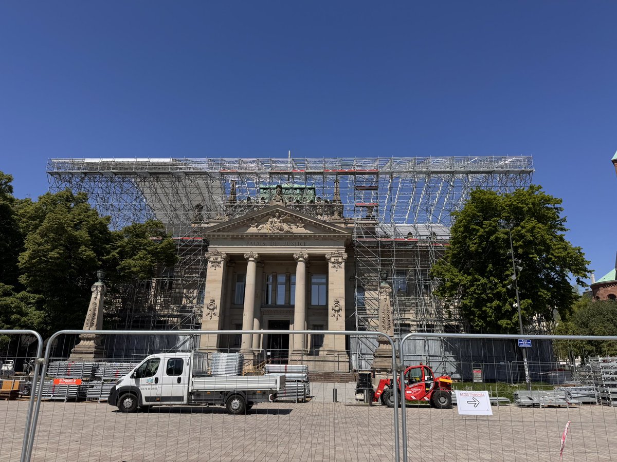 BâtDunac (@batonnierdunac) on Twitter photo Tourisme judiciaire… la justice en voie d’être réparée … Tourisme judiciaire… la justice en voie d’être réparée …
